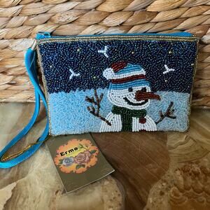 Snowman Beaded Wristlet NWT